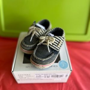 Girls Sperry’s size 3